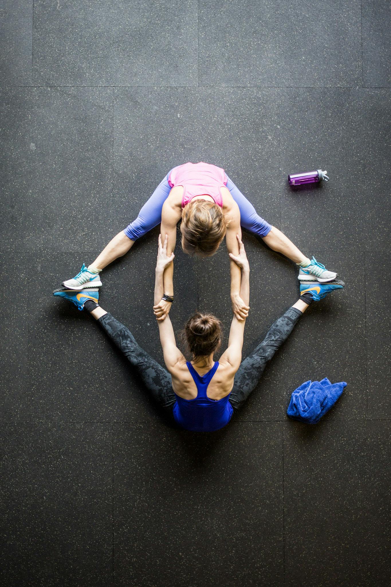 Fitnessstudio Kurse Yoga Beweglichkeit Premium Gruppenfitness Flow